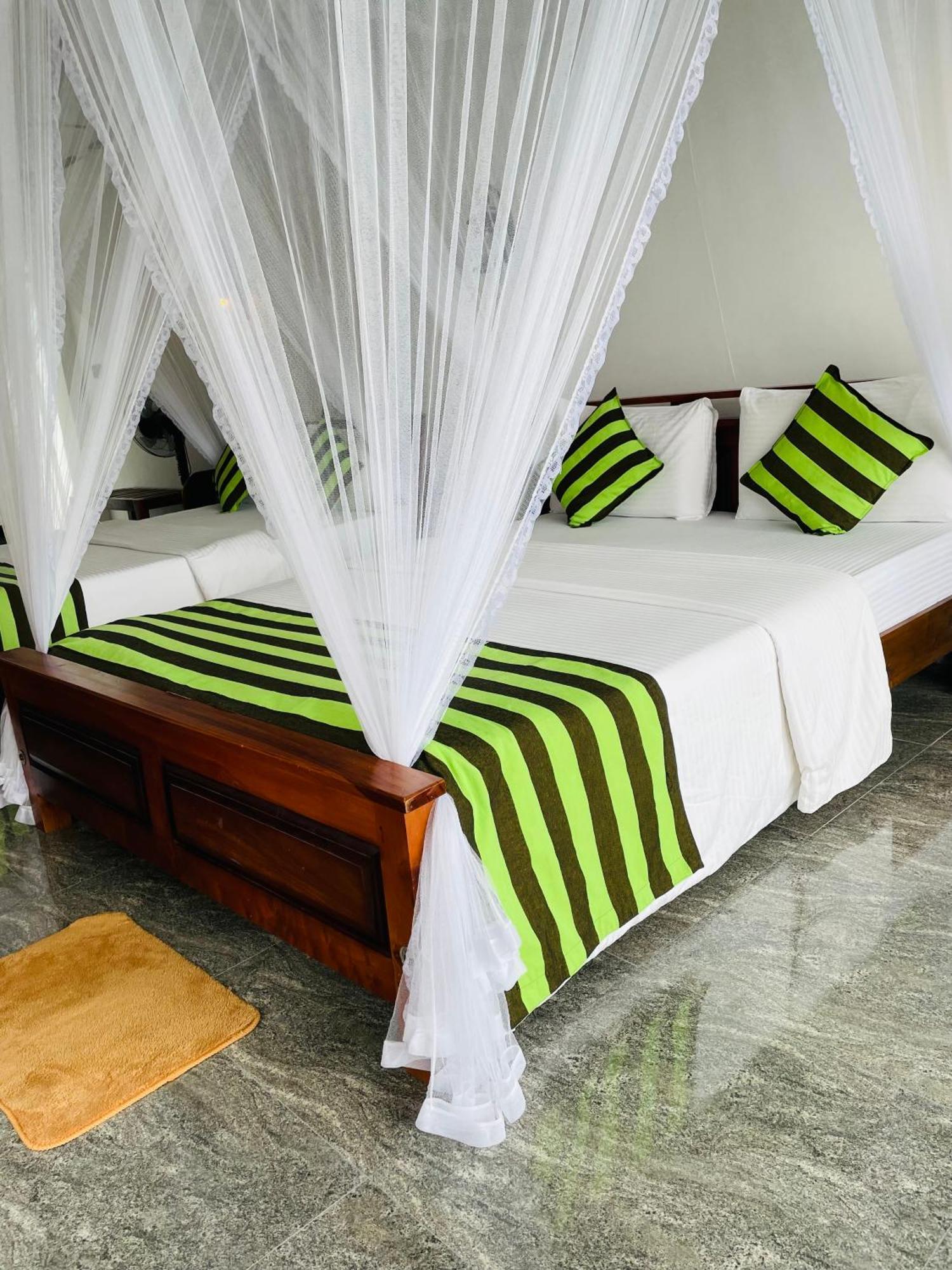 Little Paradise Homestay Ella Exterior photo