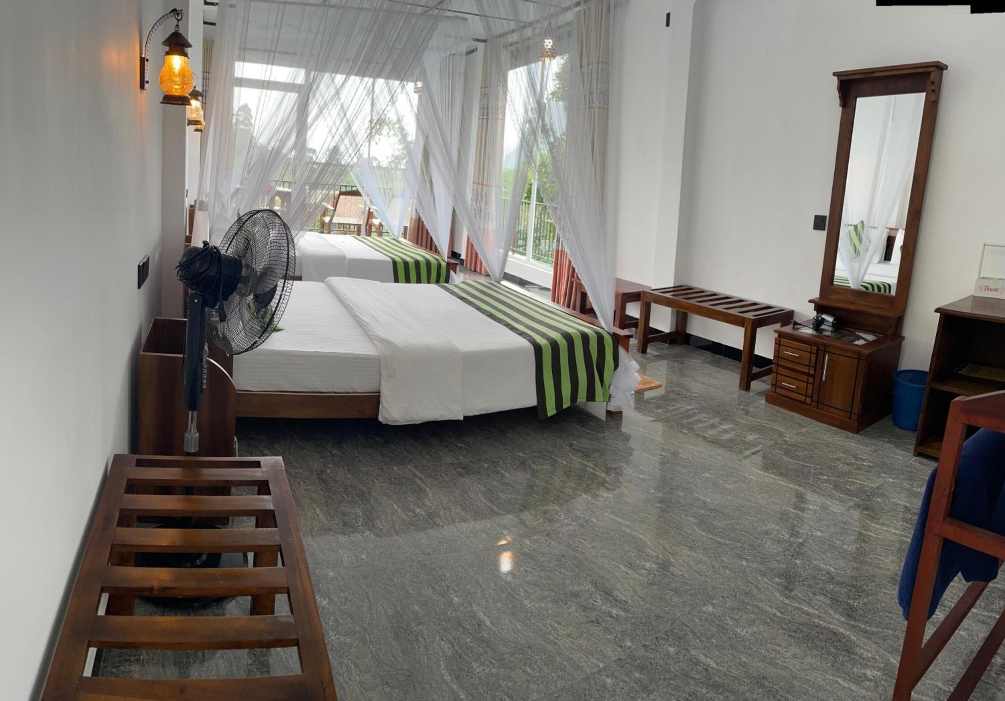 Little Paradise Homestay Ella Exterior photo